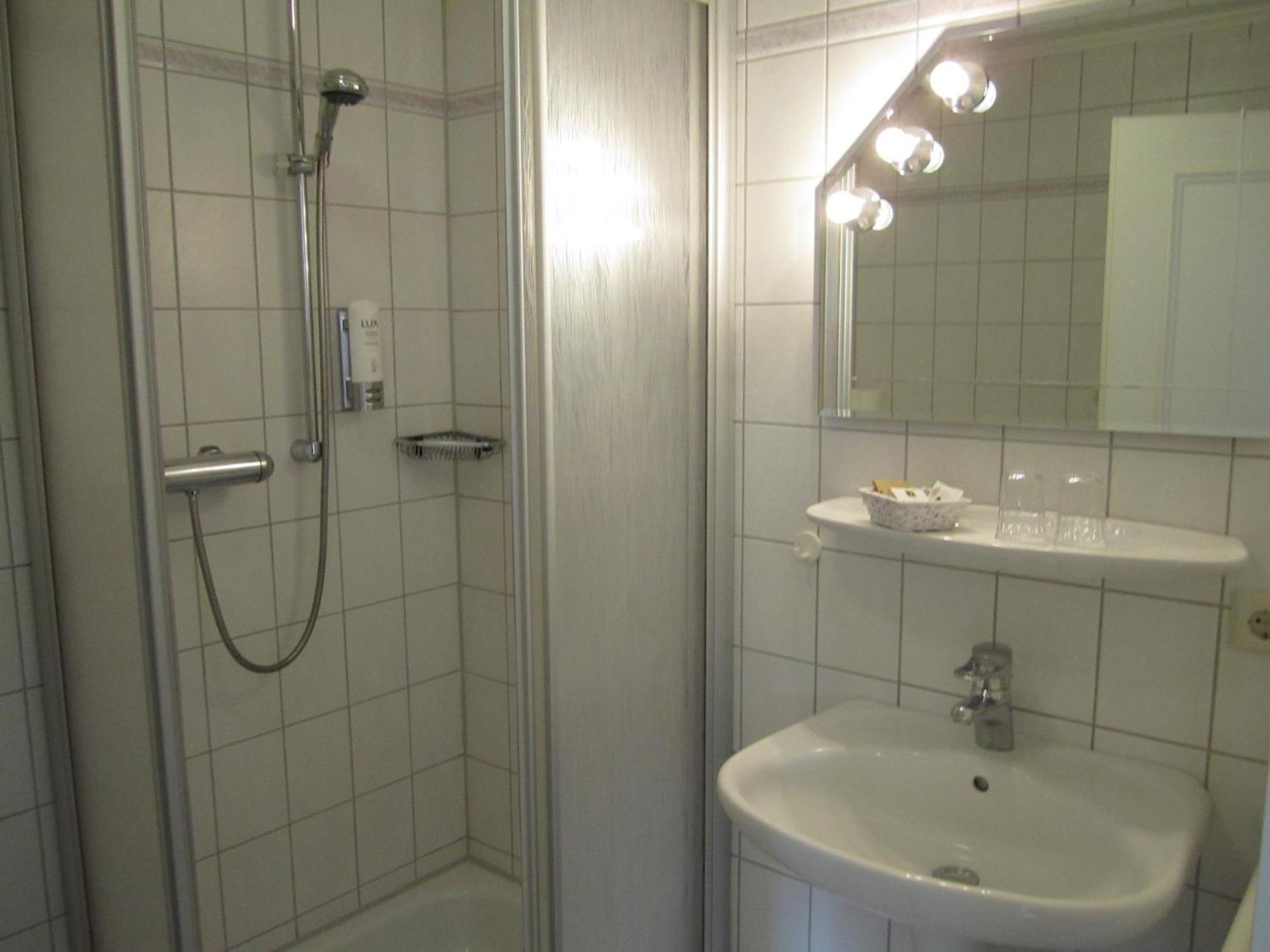 Gasthaus Knudsen Utersum Extérieur photo